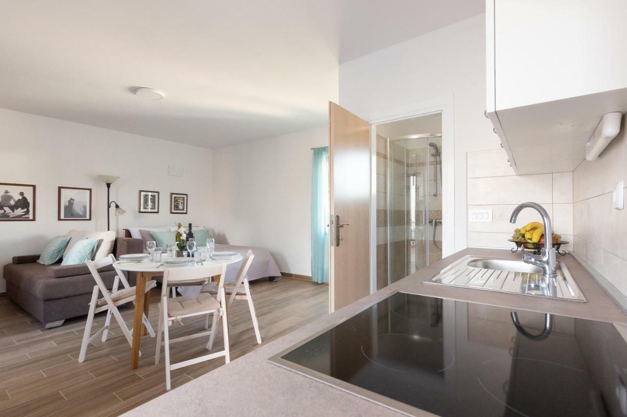 Apartman Lipotica Diklo Задар Экстерьер фото