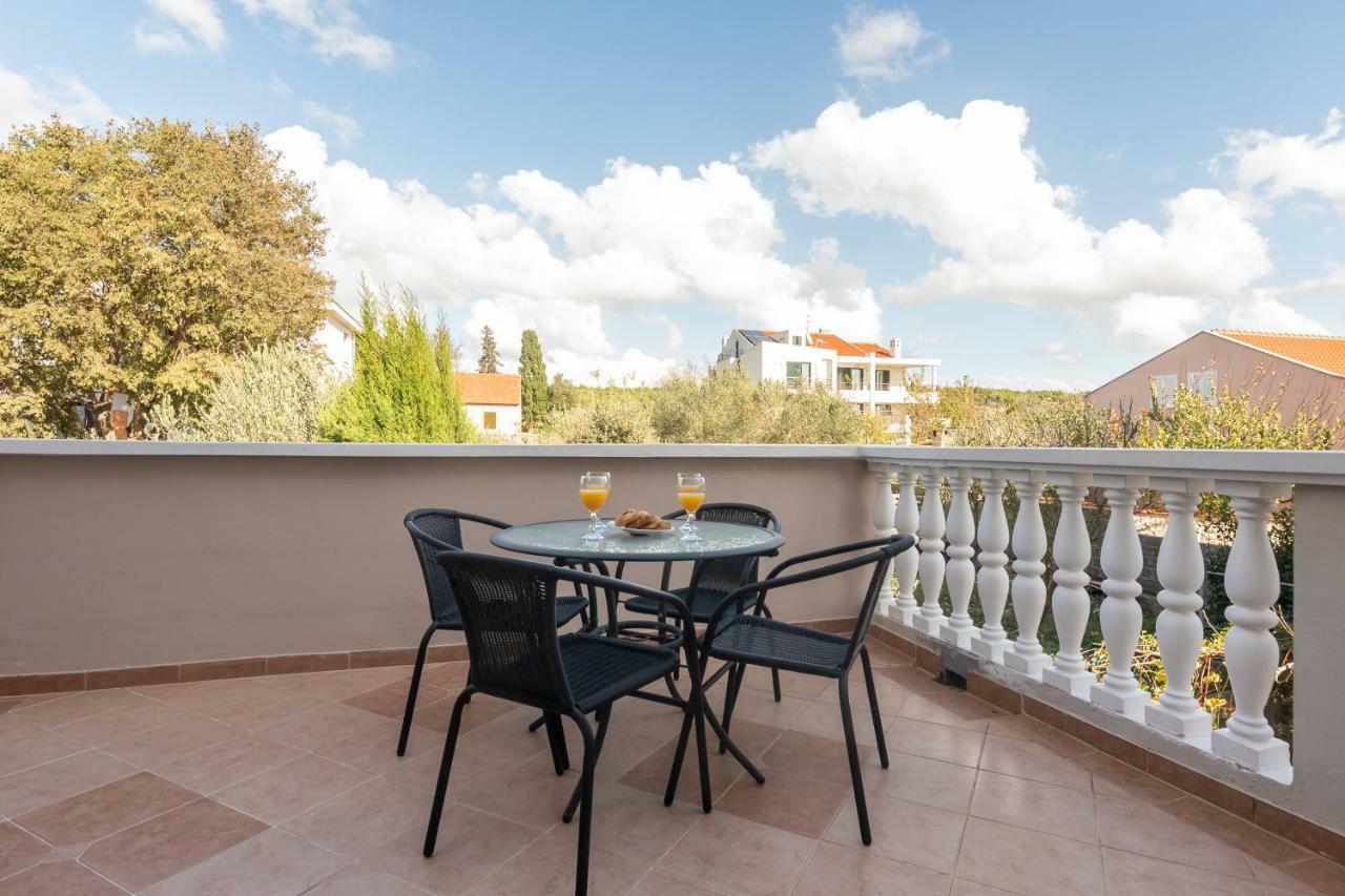 Apartman Lipotica Diklo Задар Экстерьер фото